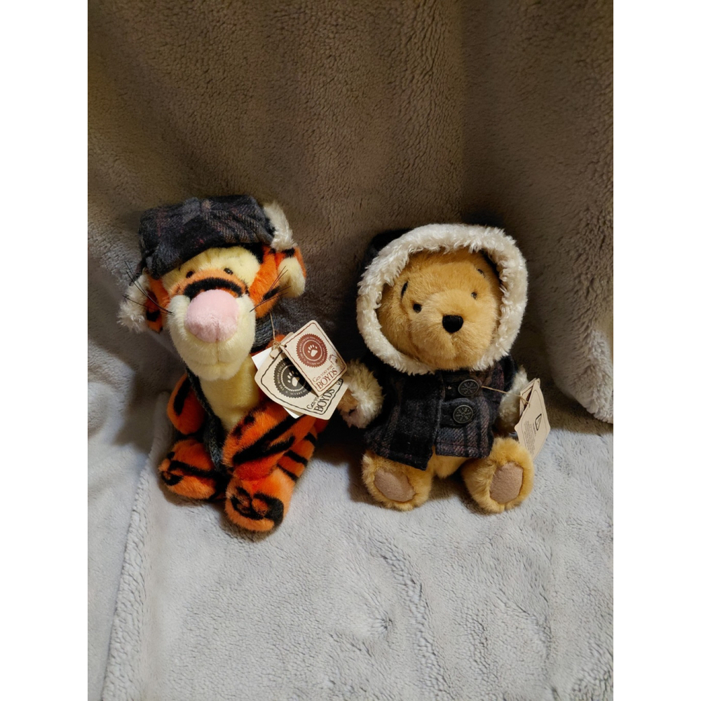 New Boyd's Exclusive Disney Collection Tigger & Winnie the Pooh Bear Holiday